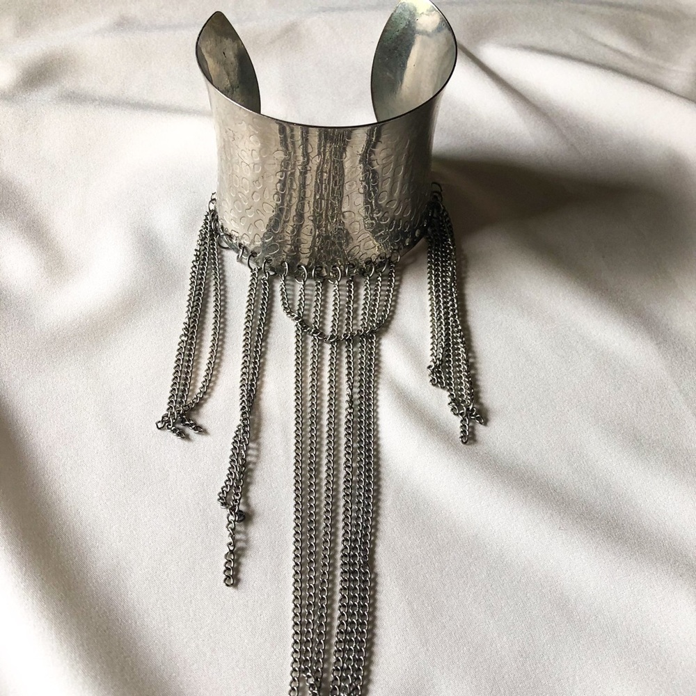 Silver Chain Cuff - Picture 3 of 3